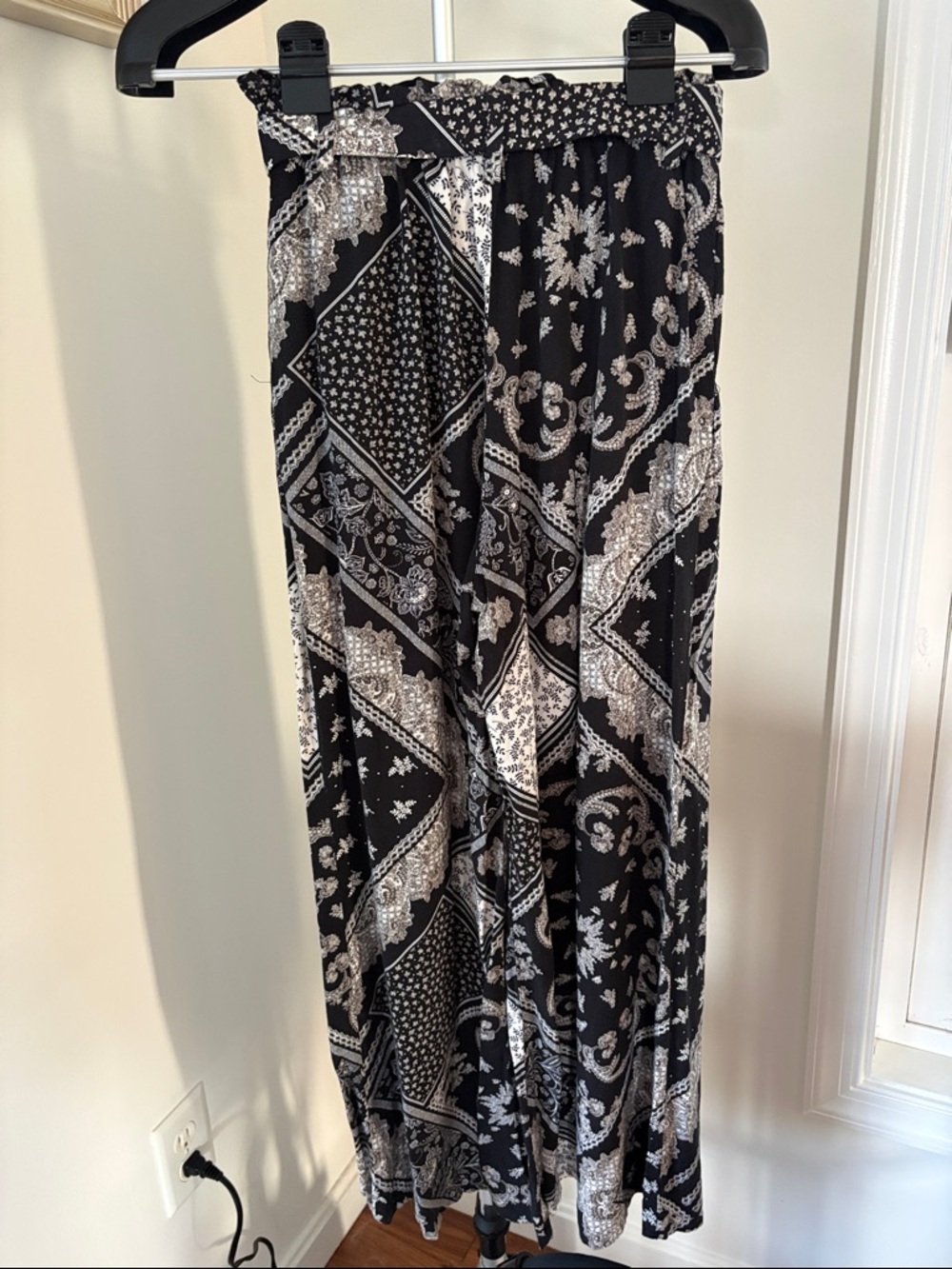 H&M Boho Wide Leg Paisley Patchwork Pallazo Pants Size 6 - Picture 4 of 10